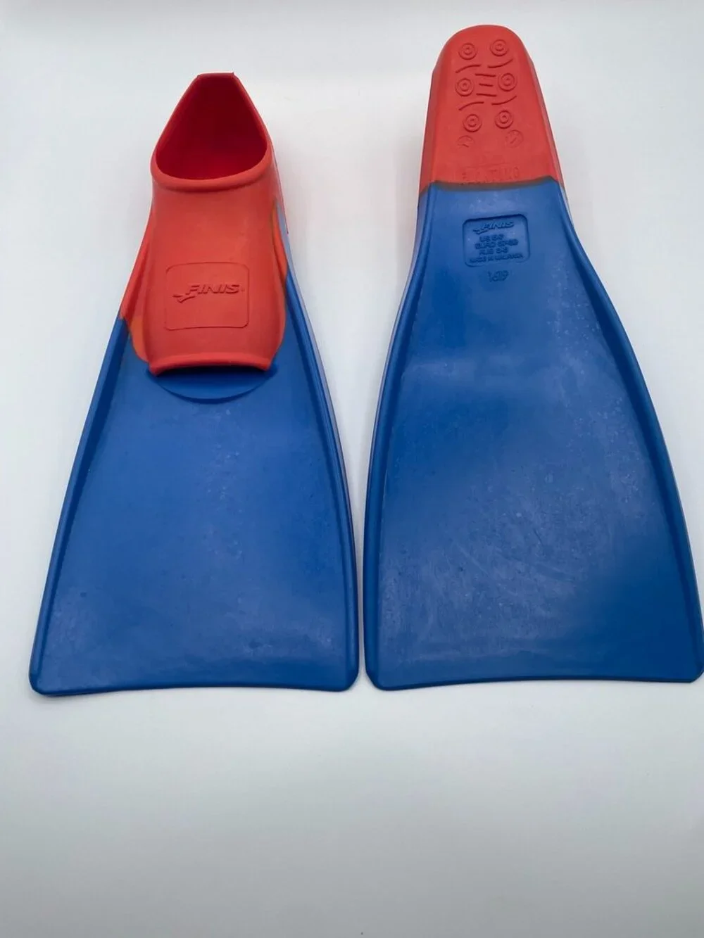 Finis Long Floating Red Blue Swim Fins Swimming Snorkeling Sz US 5 - 7